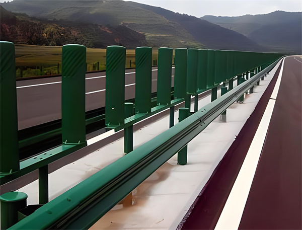 舒兰三波护栏板在高速公路的应用